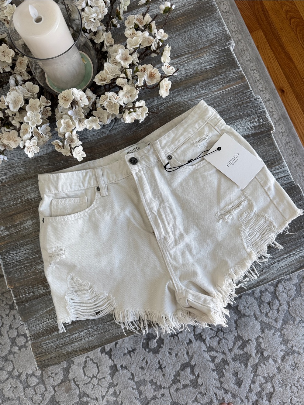 Hidden White Distressed Jean Shorts - Women's Casual Summer Denim